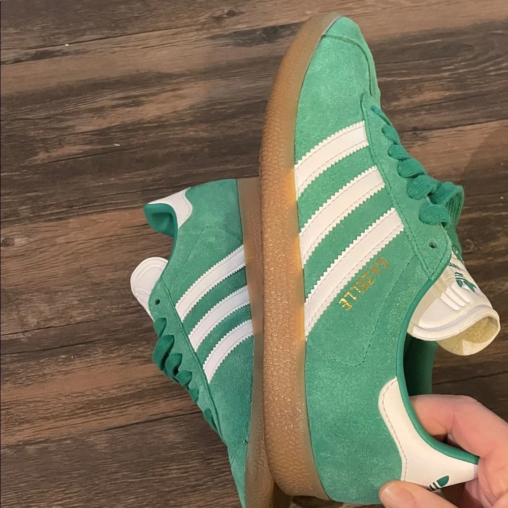 adidas Originals Men's Gazelle Shoes, Green Court Gum - Picture 9 of 16